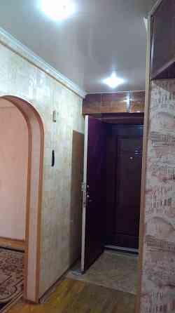 Продаётся 3-х комнатная квартира на 4 м/н Торез