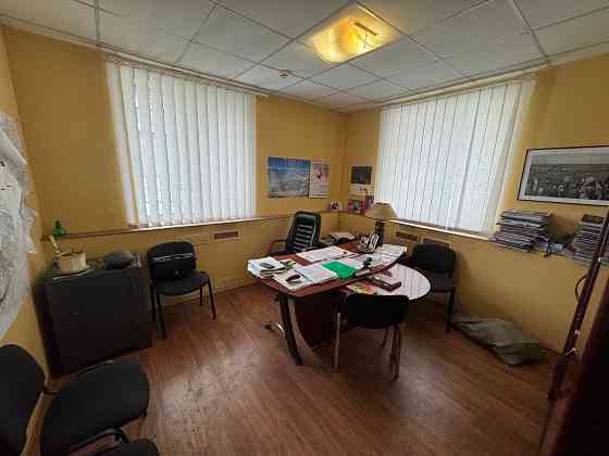 Аренда Офиса Ленинский район - Топовая Локация Адрес: улица Спортивная 8- Ск «Металлург»- 110м2 Донецк