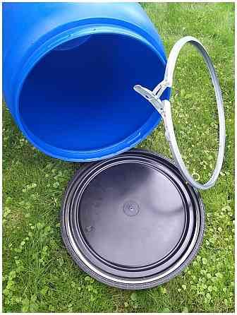 Бочки пластиковые для воды 227 л. (крышка + хомут) Донецк