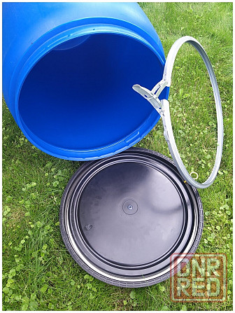 Бочки пластиковые для воды 227 л. (крышка + хомут) Донецк - изображение 2