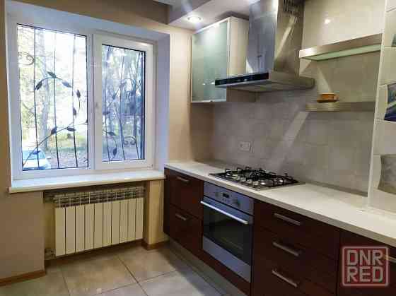 Сдам отличную 2к.кв Детcкая областная больница Донецк