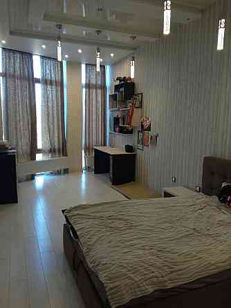 3-х комнатная квартира в обкомовском доме Донецк