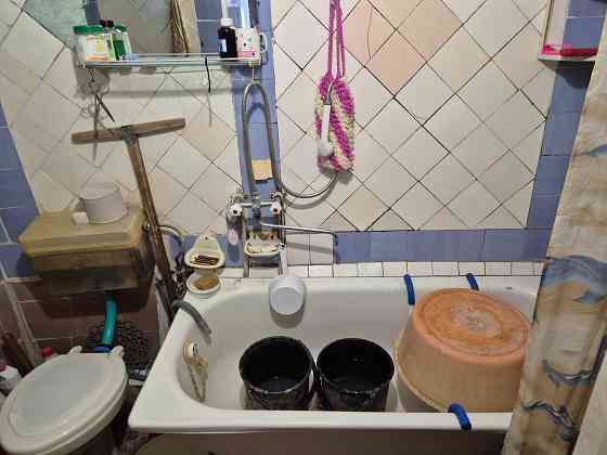 Продам квартиру на земле в калининском районе Донецк