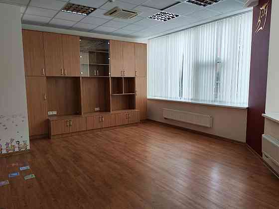 Сдам в аренду коммерческое помещение 168 м². Ворошиловский р-н, Жк Диск. Отдельный вход. Ремонт. Донецк