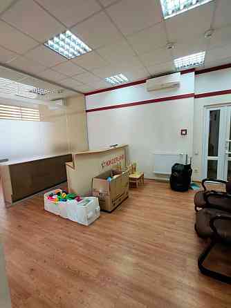 Сдам в аренду коммерческое помещение 168 м². Ворошиловский р-н, Жк Диск. Отдельный вход. Ремонт. Донецк