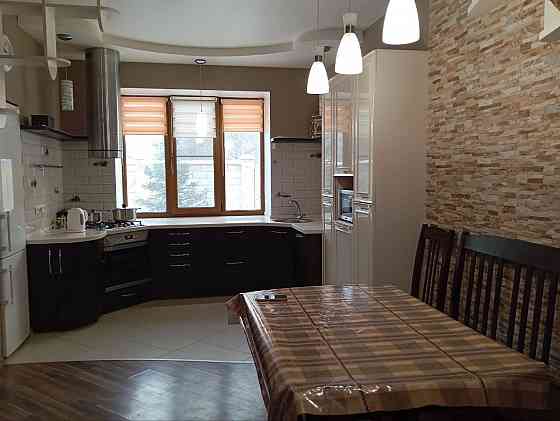 Дизайнерский ремонт. Дом по ул Марселя Кашена в Пролетарском районе Донецк