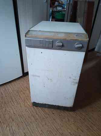 Бесплатно отдам рабочую стиралку Сименс Макеевка