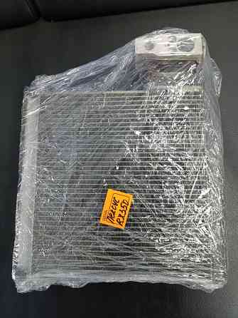 Продам радиаторы печки и кондиционера на LEXUS RX350 Донецк