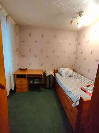 Продам трехкомнатную квартиру в Калининском районе. Донецк