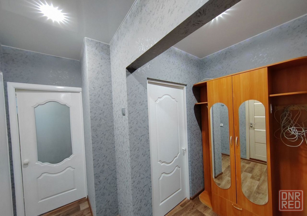 Сдаю однокомнатную квартиру 34.0 м² этаж 9/10 город Донецк, Ворошиловский район, проспект Мира. Донецк - изображение 3