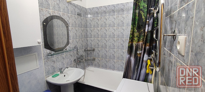 Сдаётся двухкомнатная квартира, Пролетарский район Донецк - изображение 5