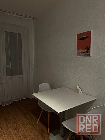 однушка на Ратникова 12 Донецк - изображение 1