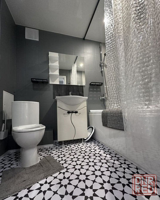 Сдаю однокомнатную квартиру 34.0 м² этаж 1/5 город Донецк, Куйбышевский район, ориентир улица Бакинс Донецк - изображение 2