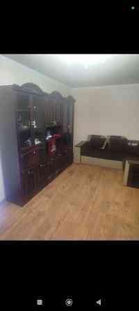 сдам 2 к.кв. ленинский р. дк 21 съезда Куприна 40000 р. горячая холодная постоянно.. Донецк