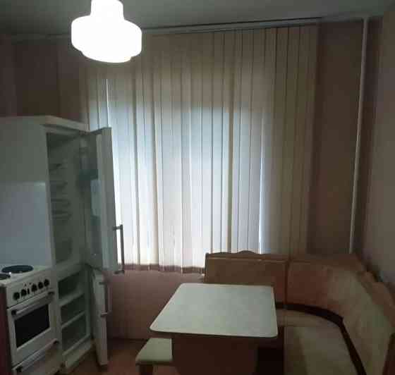 Сдаю однокомнатную квартиру 30.0 м² этаж 2, город Донецк, район Калининский, ориентир парк Строителе Донецк