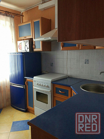 Текстильщик, 2к. кв-ра, отличная, 4/5, ул. Петровского Донецк - изображение 1