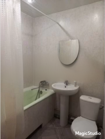 Продается крупно габаритная 1к, с двумя балконами в центре на дзержинского Донецк