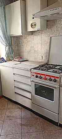 Реальня 2 ком. кв. в центре с водой, мебелью и техникой , в офис ехать не нужно Донецк