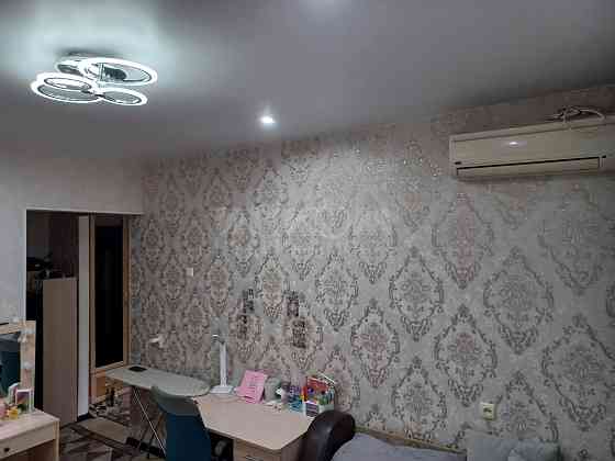 Продам 1к Ленинского Комсомола 8в Луганск