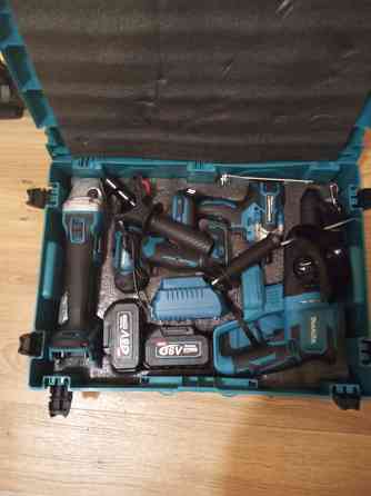 Продаю набор аккумуляторного инструмента Макеевка