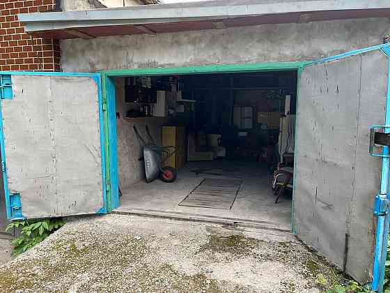 Продам добротный гараж, г. Макеевка, Горняцкий район Макеевка