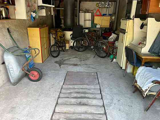 Продам добротный гараж, г. Макеевка, Горняцкий район Макеевка