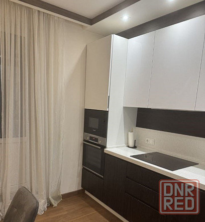 Сдаю однокомнатную квартиру на 5 этаже многоэтажного дома в Буденовском районе Донецк - изображение 1