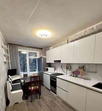 Сдается: Однокомнатная квартира Этаж: 2/9 Район: Куйбышевский Донецк