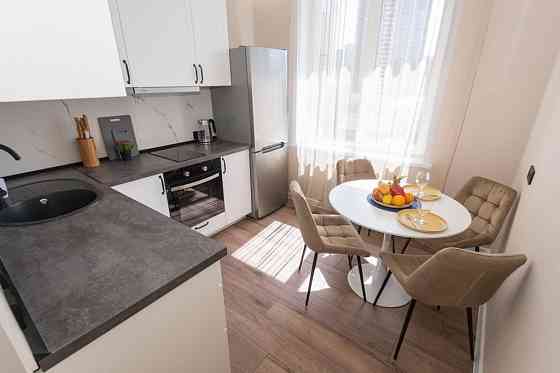 Сдам 3-х комнатную шикарную квартиру с только законченным ремонтом в Ворошиловском районе Донецк