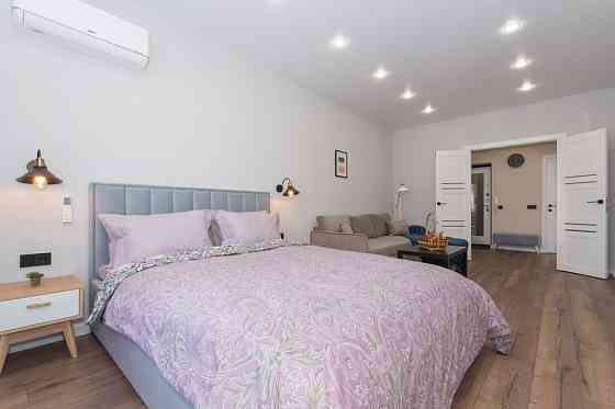 Сдам 3-х комнатную шикарную квартиру с только законченным ремонтом в Ворошиловском районе Донецк