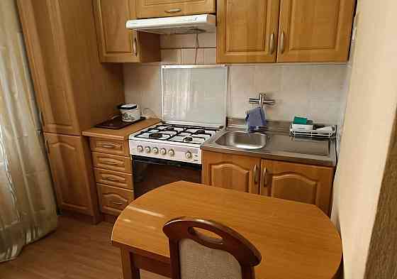 Сдаю однокомнатную квартиру 35.0 м² этаж 1/5 город Донецк, Ворошиловский район, улица Челюскинцев, о Донецк