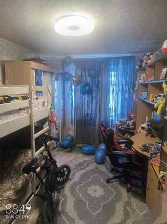 Продается 2 комнатная квартира Калининский р-н Шахтостроителей Донецк