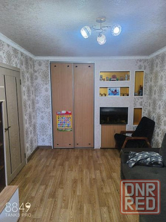 Продается 2 комнатная квартира Калининский р-н Шахтостроителей Донецк - изображение 2