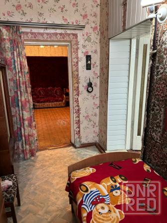 2к Центр 26,1м.кв., высота потолков 3м. Макеевка - изображение 9