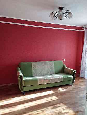 Сдам 1ком Текстильщик ул Петровского д 100 4/5 вода холодная и горячая с колонкой,все есть Донецк