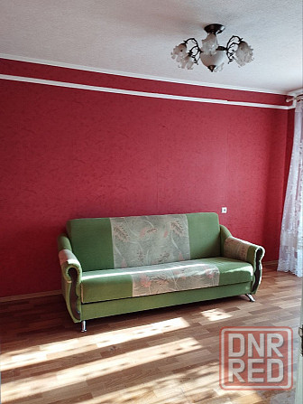 Сдам 1ком Текстильщик ул Петровского д 100 4/5 вода холодная и горячая с колонкой,все есть Донецк - изображение 1