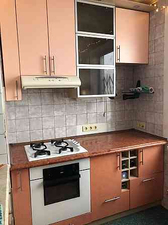 Сдается двухкомнатная квартира в Калининском районе по Ильича (ост. Макаронка). Донецк