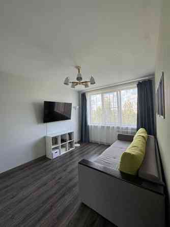 Сдается Двухкомнатная квартира Район: Калининский район (ориентир мед. институт) Донецк