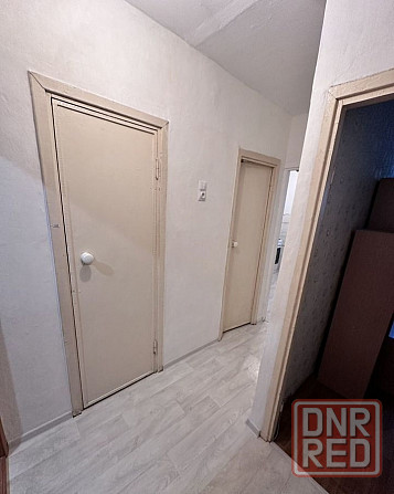 Сдаю однокомнатную квартиру с современным ремонтом в Ворошиловском районе возле Крытого рынка Донецк - изображение 2