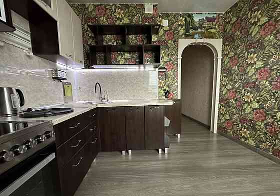 Сдаю однокомнатную квартиру 40.0 м² этаж 5 город Донецк, Калининский район, Мед Институт Донецк