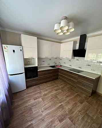 Сдаю двухкомнатную квартиру 60.0 м² этаж 1/9 город Донецк, Буденновский район, улица Багратиона, ори Донецк