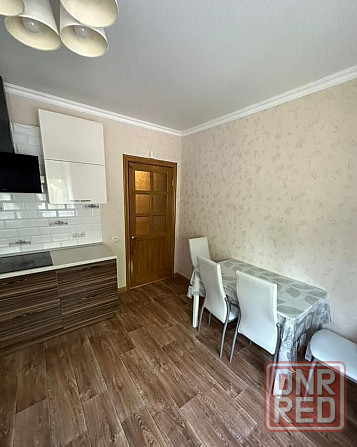 Сдаю двухкомнатную квартиру 60.0 м² этаж 1/9 город Донецк, Буденновский район, улица Багратиона, ори Донецк - изображение 4