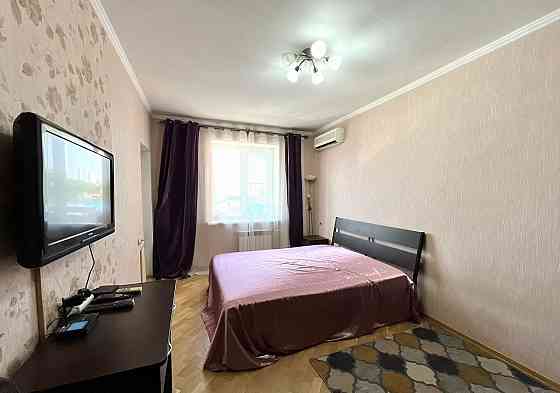 Сдаю однокомнатную квартиру 40.0 м² этаж 6, город Донецк, Ворошиловский район, проспект 25-летия Донецк