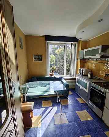 Сдаю двухкомнатную квартиру 54.0 м² этаж 3/5 город Донецк, Куйбышевский район, площадь Бакинских Ком Донецк