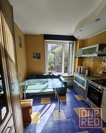 Сдаю двухкомнатную квартиру 54.0 м² этаж 3/5 город Донецк, Куйбышевский район, площадь Бакинских Ком Донецк - изображение 1