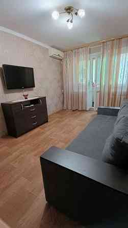 Сдается: Двухкомнатная квартира Этаж: 2/5 Район: Калининский Донецк