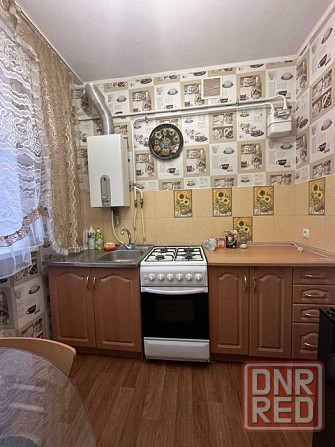 Сдается 2-х комнатная квартира в Буденовском районе. Ориентир: улица 230-й Стрелковой Дивизии, 7 Донецк - изображение 1