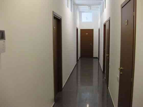 Сдам офис 18 кВ метров розы Люксембург под юр адрес Донецк