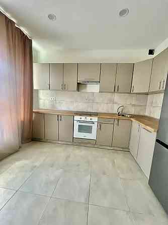 Сдается 2-комнатная квартира в Ворошиловском районе Ориентир: пр-кт Ильича (брусчатка) Донецк