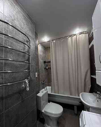 Сдаю однокомнатную квартиру 35.0 м² этаж 2, город Донецк, Ворошиловский район, проспект Маяковского, Донецк